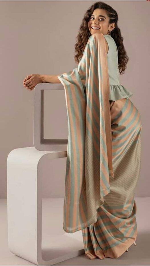 மிதிலா பால்கரும் 90ஸ் கிட் ஆவார். இவர் 1993ம் ஆண்டு பிறந்தார்