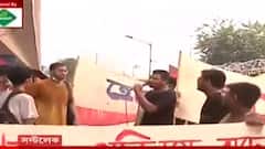 Bikash Bhavan Agitation: অবিলম্বে স্কুল খোলার দাবিতে পথে একাধিক শিক্ষাপ্রতিষ্ঠানের পড়ুয়ারা |Bangla News