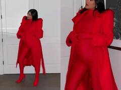 In Pics: रेड ऑउटफिट में दिखा काइल जेनर का खूबसूरत अंदाज, बेबी बंप फ्लॉन्ट करते नजर आईं एक्ट्रेस, देखें तस्वीरें