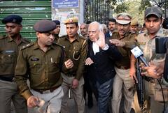 जानिए सुप्रीम कोर्ट ने वकील कपिल सिब्बल पर क्यों लगाया 20 हजार रुपए का जुर्माना, क्या है मामला?