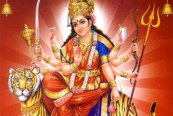 Navratri rules:નવરાત્રિમાં પરણિત મહિલાએ ભૂલથી પણ ન કરવા જોઇએ આ કામ