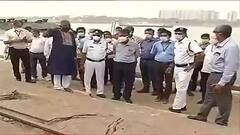 Durga Puja 2021: বিসর্জনের প্রস্তুতি কলকাতা পুরসভার, ঘাট পরিদর্শন দেবাশিস কুমারের | Bangla News