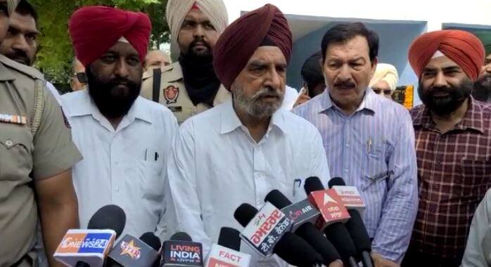 Tripat Rajinder Bajwa told Ashish Mishra's apperance in front of crime branch is drama of UP government ਆਸ਼ੀਸ਼ ਮਿਸ਼ਰਾ ਤੋਂ ਪੁੱਛਗਿੱਛ ਨੂੰ ਤ੍ਰਿਪਤ ਬਾਜਵਾ ਨੇ ਦੱਸਿਆ ਯੂਪੀ ਸਰਕਾਰ ਦਾ ਡਰਾਮਾ