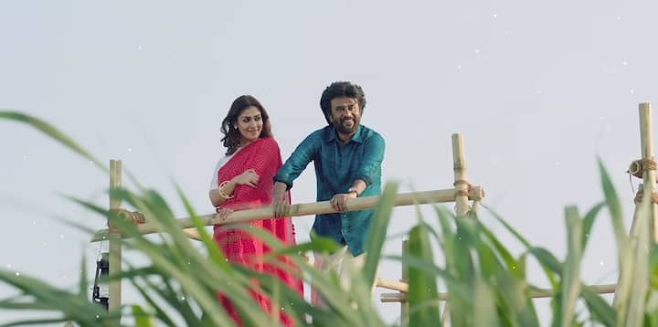 சன் பிக்சர்ஸ் தயாரிப்பில் , சிவா இயக்கத்தில் உருவாகியுள்ள ‘அண்ணாத்த’படத்தின் 2வது பாடலான சாரக்காற்றே இன்று வெளியாகியது