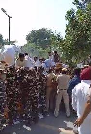 ਯੂਥ ਕਾਂਗਰਸ ਵਲੋਂ ਦਿੱਲੀ 'ਚ ਪ੍ਰਦਰਸ਼ਨ, ਮੰਤਰੀ ਦੇ ਪੁੱਤ ਦੀ ਗ੍ਰਿਫਤਾਰੀ ਦੀ ਮੰਗ, ਦੇਖੋ ਹੱਲਾ ਬੋਲ ਦੀਆਂ ਤਸਵੀਰਾਂ