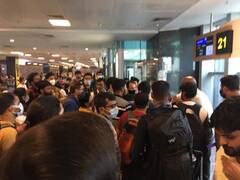 बेंगलुरू से पटना जाने वाली Go First की फ्लाइट ने आठ घंटे की देरी से भरी उड़ान, यात्रियों को हुई भारी परेशानी