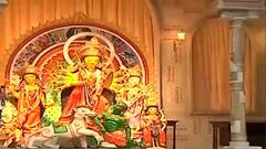 Durga Puja 2021: পুরনো বাড়ির ঠাকুর দালানে মায়ের আরাধানা বেহালা নতুন দলের পুজোয় | Bangla News