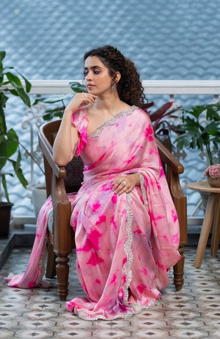 நாளை வெறும் கனவு அதை நான் ஏன் நம்பனும்? நாம் நட்டதும் ரோஜா இன்றே பூக்கணும்