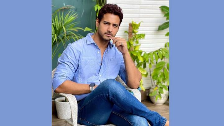 অভিনেত্রী মধুমিতা সরকারের সঙ্গে এই ধারাবাহিকে তাঁর জুটি খুবই জনপ্রিয় হয়।