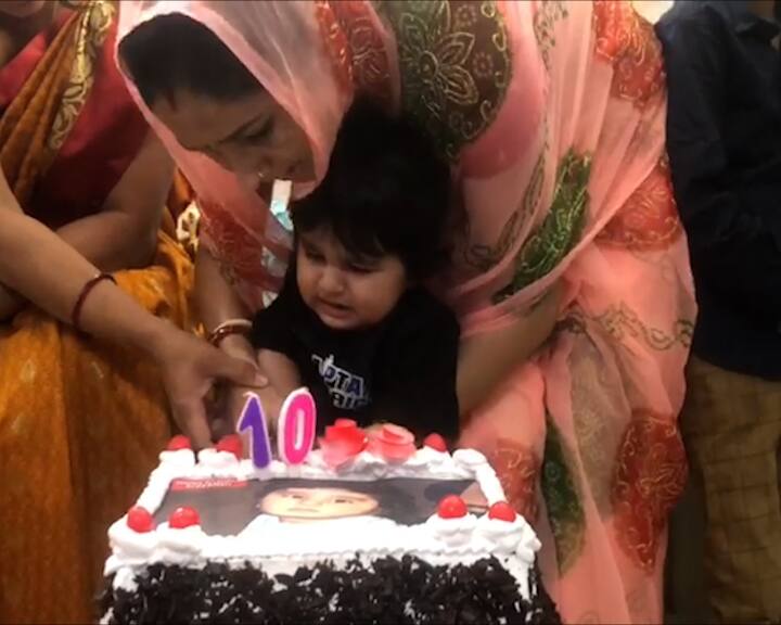 shivansh case update gandhinagar, shivansh birthday celebration and cut cake શિવાંશનો બપોરે ઉજવાયો બર્થ ડેને કલાક પછી પિતાએ જ માતાની હત્યા કરી હોવાના આવ્યાં સમાચાર