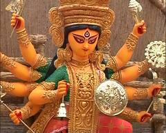 Durga Puja 2021: এক ঝলকে দেখে নিন দর্শনার্থীদের নজর কাড়ছে কোন পুজোগুলো