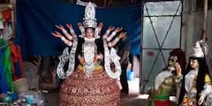 Durga Puja 2021: ৩২ কেজি রুপোর গহনায় সুসজ্জিত সোদপুর শহিদ কলোনির দুর্গা প্রতিমা