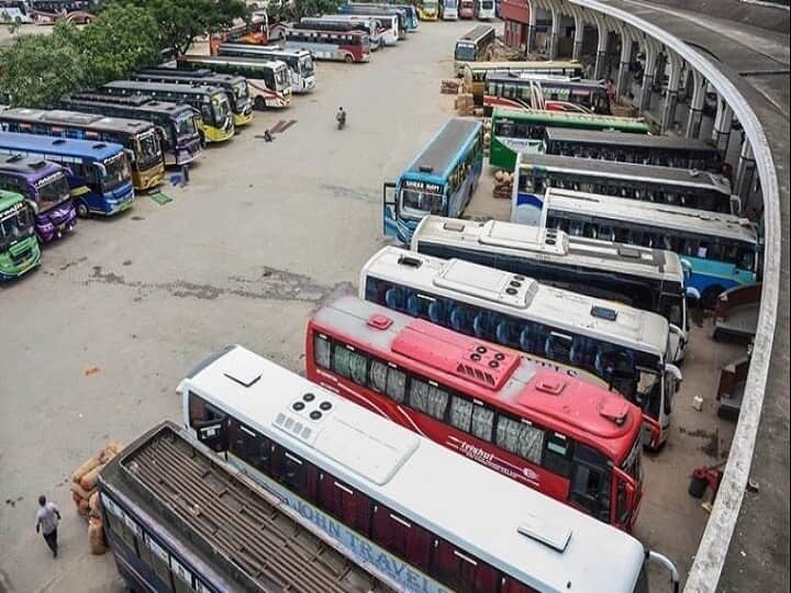 Dasara Special: బస్సు ప్రయాణికులకు టీఎస్ఆర్టీసీ ఎండీ సజ్జనార్ శుభవార్త.. Dasara Special Buses: No Additional Charges for Special Buses, Says TSRTC MD Sajjanar Dasara Special: బస్సు ప్రయాణికులకు టీఎస్ఆర్టీసీ ఎండీ సజ్జనార్ శుభవార్త..