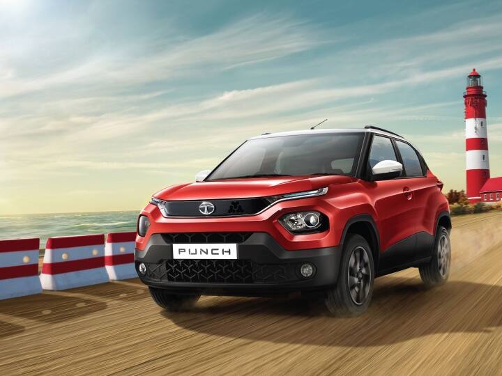 ऑटो सेक्टर में टाटा मोटर्स एक बेहद ही विश्वसनीय नाम है. कंपनी ने हाल ही में सबकॉम्पैक्ट SUV सेगमेंट में अपनी नई Tata Punch कार लॉन्च की है. टाटा ने अपनी इस नई SUV के लिए बुकिंग की भी शुरुआत कर दी है. ग्राहक 21,000 रुपये में इसकी एडवांस बुकिंग कर सकते हैं. आइए जानते हैं Tata Punch के डिजाइन से लेकर इसके स्पेसिफिकेशंस में ऐसी कौन सी खास बातें हैं जो इसे मार्केट में अलग खड़ा करती हैं.  