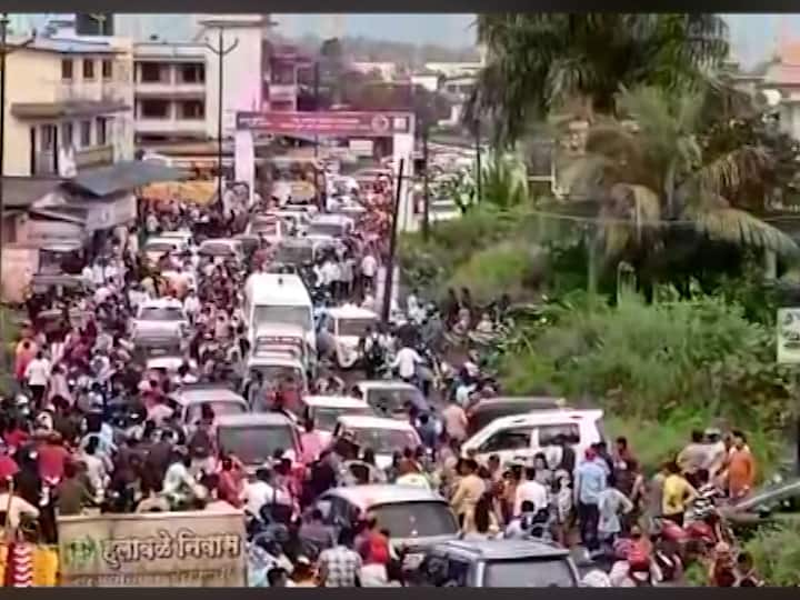 येत्या काही दिवसात कोरोना आटोक्यात येत असल्याने राज्य सरकारने मंदिरं सुरू करण्याचा धाडसी निर्णय घेतला होता.