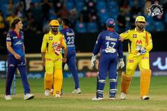 DC vs CSK Qualifier Photos: দুবাইয়ে ধোনি ধামাকা, দেখে নিন কীভাবে আইপিএলে ফাইনালে সিএসকে