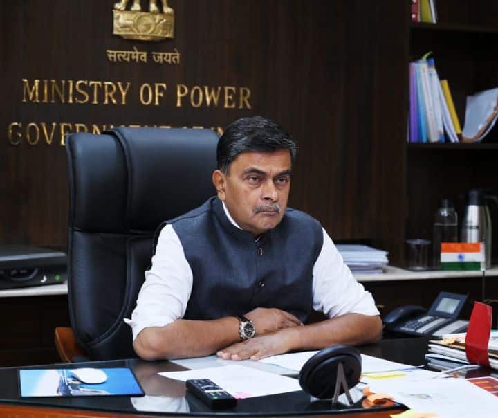 Power Minister Hits Out At Oppn Over Power Crises, Says Adequate Coal Reserves Available Power Minister Hits Out At Oppn Over Power Crises, Says Adequate Coal Reserves Available