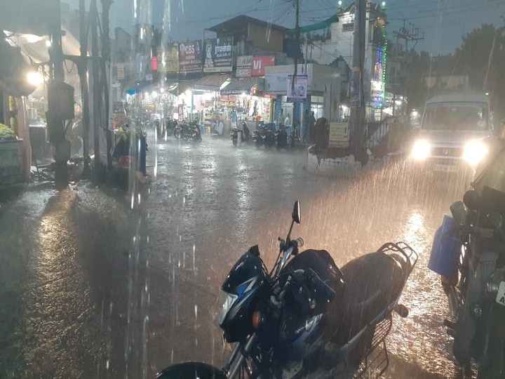 திருவாரூரில் தொடர் கனமழை - சம்பா சாகுபடியில் ஈடுபட்ட விவசாயிகள் வேதனை...!