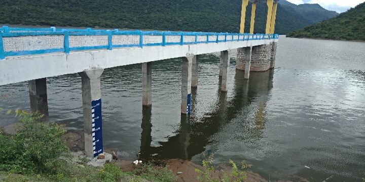 ஏற்காடு மலைப்பகுதியில் தொடர் மழை - வாணியாறு அணை நிரம்புவதால் விவசாயிகள் மகிழ்ச்சி