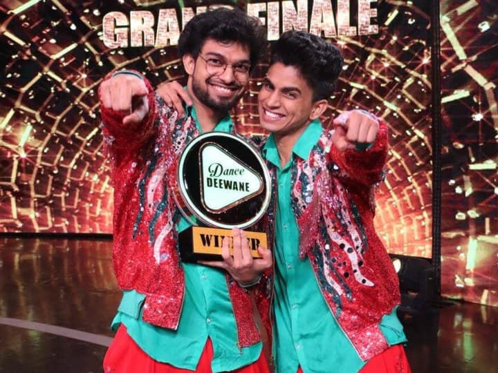 Piyush Gurbhele and Rupesh Soni became the winner of dance Deewane 3 Dance Deewane 3 Winner: Piyush Gurbhele-Rupesh Soni की जोड़ी ने जीता डांस दीवाने सीजन 3 का खिताब, इनाम में मिले 40 लाख रुपये और एक कार