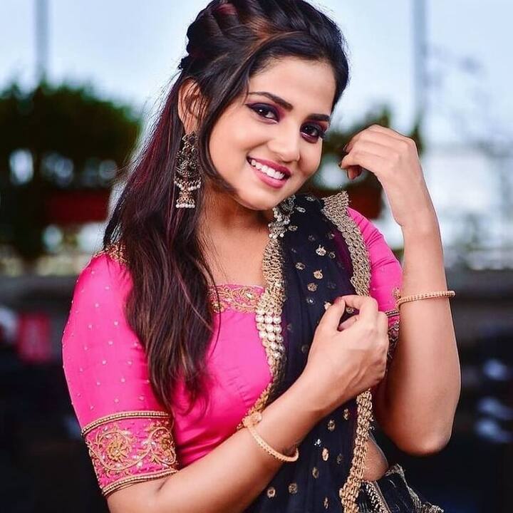 తెలుగూమ్మాయి పాత్రలో మెప్పించిన  రక్షగౌడ్