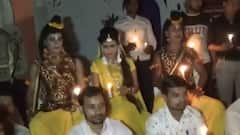 Electricity issue in UP, 'Ram, Sita & Laxman' wait with candles in hand for 'Ram-leela'