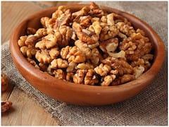 Health Care Tips: तनाव दूर करने में मदद करता है Walnuts, इस तरह करें सेवन