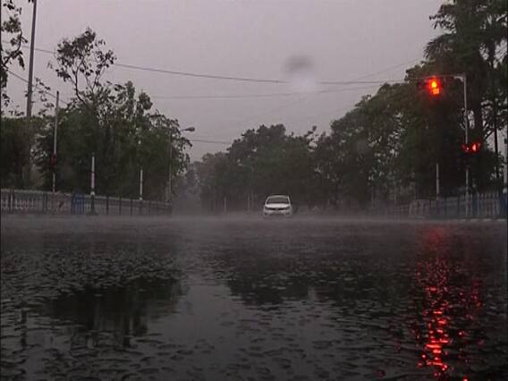 পুজোয় কলকাতায় কবে কবে বৃষ্টি? দেখে নিন