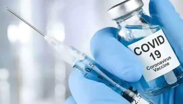 Vaccine effectiveness wanes within six months what says uk researchers કોરોનાની આ વેક્સિનની અસર 6 મહિના બાદ 50%થી પણ ઓછી થઇ જાય છે. રિસર્ચમાં થયો ચિંતાજનક ખુલાસો