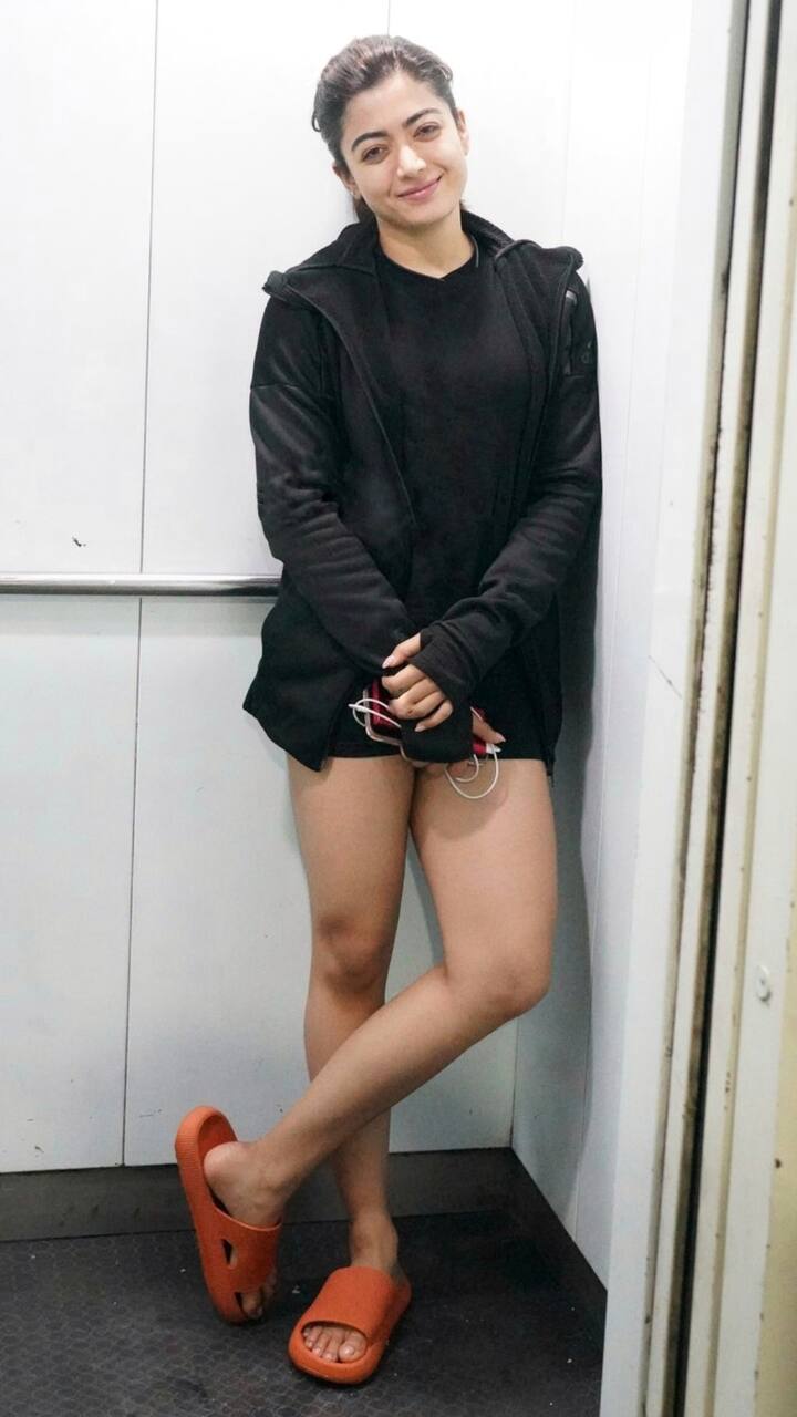 அந்த கண்ண பாத்தாக்கா லவ்வு தானா தோனாதா