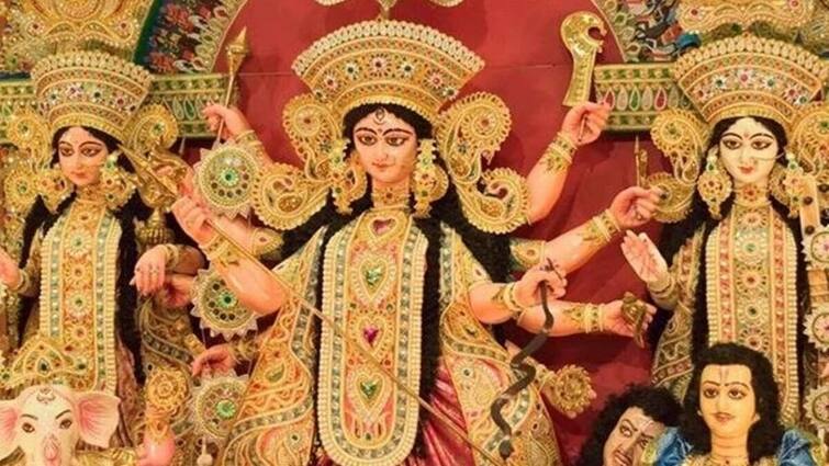 Durga Puja 2021 Suvo Maha Sashti Kolkata Celebration Durga Puja 2021 : আজ মহাষষ্ঠী, দেবীর বোধন