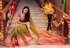 Marina Abraham Pics: అందమే అసూయ పడేలా బుల్లితెర బ్యూటీ మెరీనా అబ్రహం..