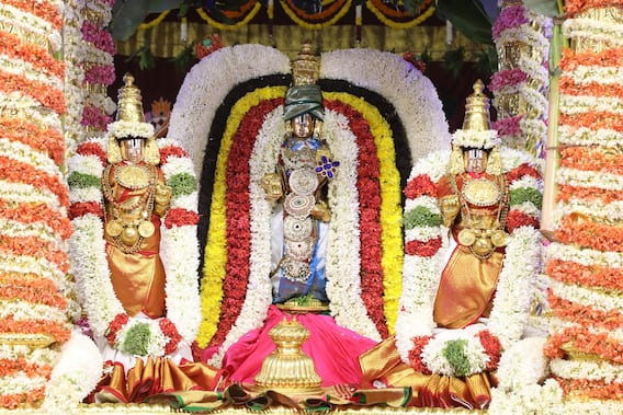 Tirumala Brahmotsavam Photos: సర్వ భూపాల వాహనంపై దర్శనమిచ్చిన శ్రీవారు