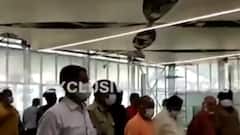Kushinagar International Airport पहुंचे CM Yogi, PM Modi के जनसभा स्थल का करेंगे निरीक्षण