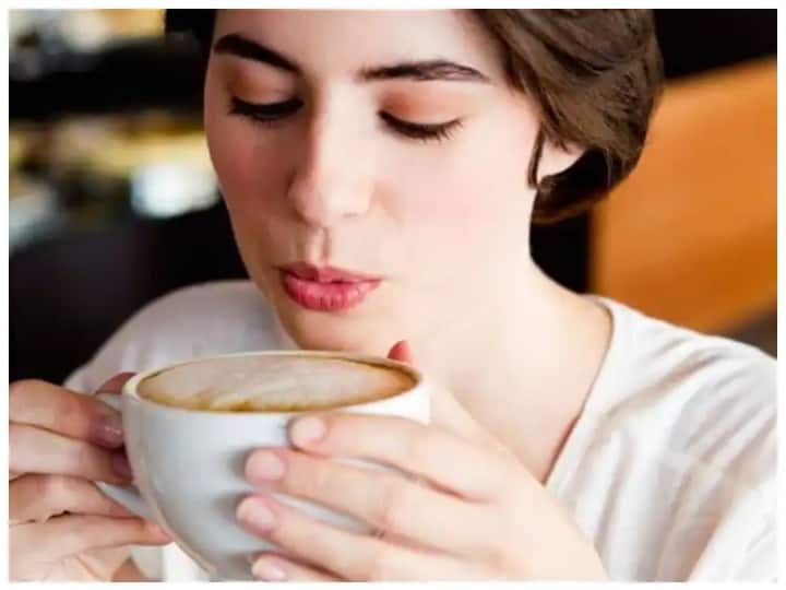 Adverse Side Effects Of Coffee if you love coffee must know about impacts Coffee Side Effects: अगर आप कॉफी के हैं शौकीन तो जान लीजिए इसके साइड इफेक्ट्स