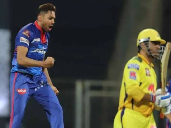 Avesh Khan Rewarded For Strong Performance In IPL 14, To Join Team India For T20 World Cup Avesh Khan Rewarded For Exceptional Performance In IPL 14, To Join Team India For T20 World Cup