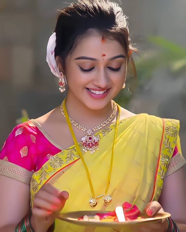 అందమైన కుందనాల బొమ్మలా కన్నడ బ్యూటీ ఐశ్వర్య (Image Credit/ Aishwarya Instagram)