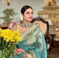 নতুন মায়ের প্রথম পুজো, বাঙালি সাজে অনুরাগীদের শুভেচ্ছা জানালেন নুসরত