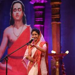 Photo : बिग बॉसच्या घरातून परतल्यावर युवा कीर्तनकार शिवलिलाताई पाटील विठ्ठलाच्या दरबारात !