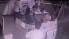 ફટાફટ: સુરતના સિટીલાઇટ વિસ્તારમાં બિલ્ડરના ઘરે કરાઈ લૂંટ, જુઓ ગુજરાતી ન્યુઝ