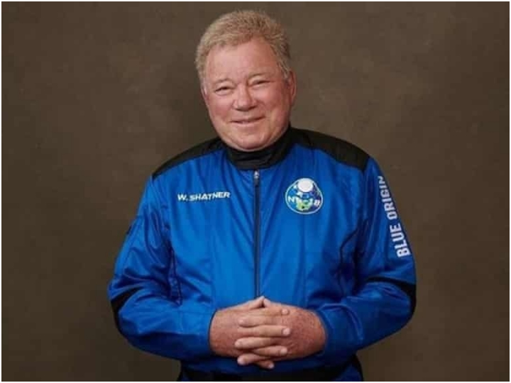 Blue Origin Mission William Shatner Star Treks Captain Kirk Becomes Oldest Man To Go To Space