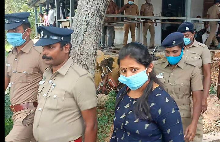 Dharmapuri: A romantic couple who came to the Arur court with heavy police security - a commotion in the court premises அரூர் நீதிமன்றத்திற்கு பலத்த போலீஸ் பாதுகாப்புடன் வந்த காதல் ஜோடி - நீதிமன்ற வளாகத்தில் பரபரப்பு