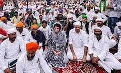 Lakhimpur Kheri: ਹਿੰਸਕ ਘਟਨਾ 'ਚ ਮਾਰੇ ਗਏ ਕਿਸਾਨਾਂ ਦੀ ਅੰਤਿਮ ਅਰਦਾਸ ਵਿੱਚ ਸ਼ਾਮਲ ਹੋਈ Priyanka Gandhi ਦੀਆਂ ਤਸਵੀਰਾਂ
