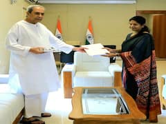 Kanimozhi Meets Naveen Patnaik | நீட் தேர்வுக்கு எதிராக குரல் கொடுக்க வேண்டும்... ஒடிசா முதல்வரை சந்தித்த கனிமொழி எம்.பி.,