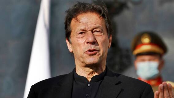 पाकिस्तानी सेना और पीएम इमरान खान के बीच झगड़ा ! जानिए पूरा मामला