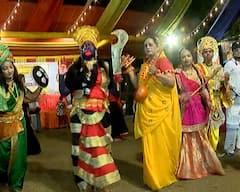 અમદાવાદમાં શેરી ગરબાની ધૂમ, ખેલૈયાઓએ સાતમે નોરતે કરી જમાવટ, જુઓ તસવીરો