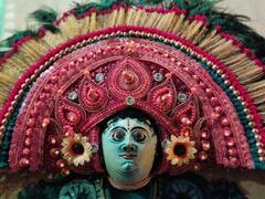 Durga Puja: पुरुलिया पूजा समिति ने बेरोजगार छऊ कलाकारों को दिया आजीविका का अवसर, पंडाल के बाहर करेंगे नृत्य