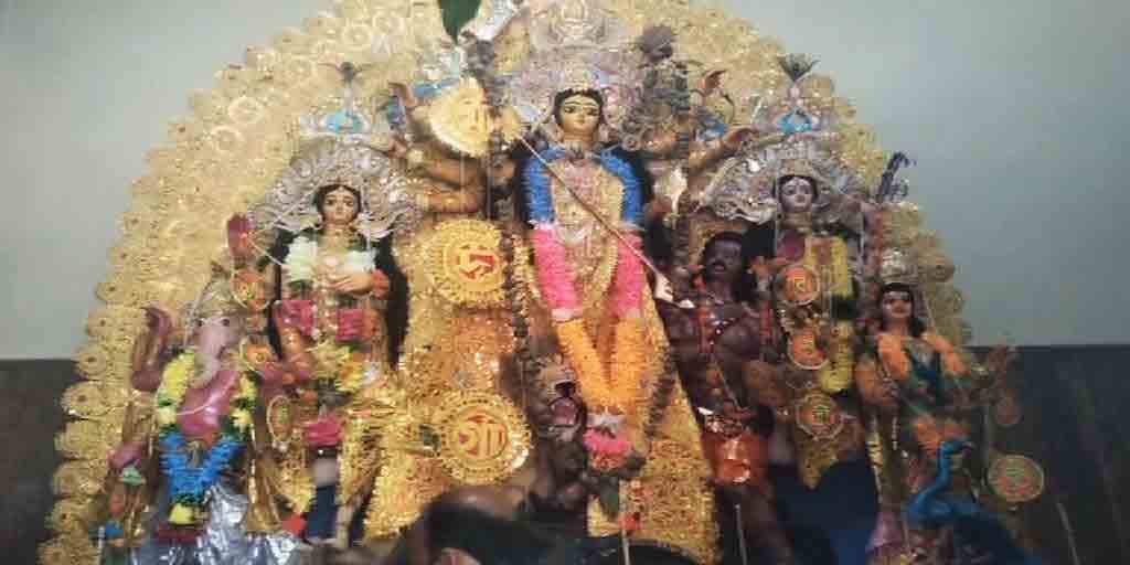 Pranab Mukherjee Former President Miriti Mukherjee Bari Pujo In his absence Durga Puja 2021: তন্ত্রধারকের ভূমিকায় নেই প্রণব, মিরিটির মুখার্জীবাড়িতে এবার পুজো করছেন পুরোহিতরা
