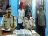 Kaimur News: कैमूर में मिनी गन फैक्ट्री का भंडाफोड़, 2 शख्स गिरफ्तार, कट्टा और हथियार बनाने वाले सामान मिले
