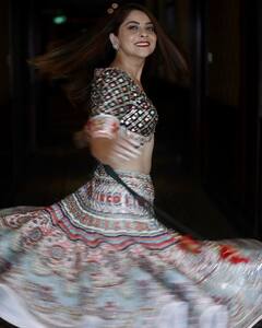 Navratri 2021 : अप्सरेचा 'गरबा स्पेशल' लूक पाहिलात का?